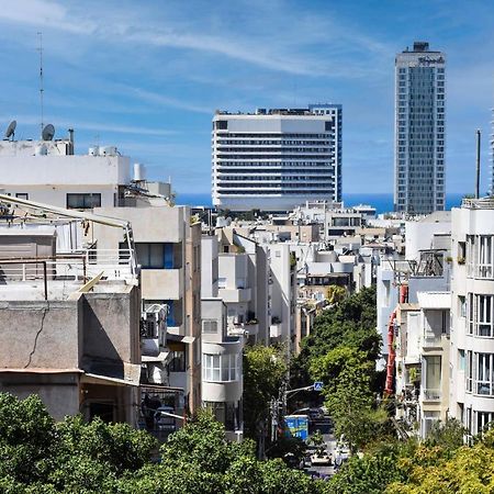 Out Of Time By Holyguest Lägenhet Tel Aviv Exteriör bild
